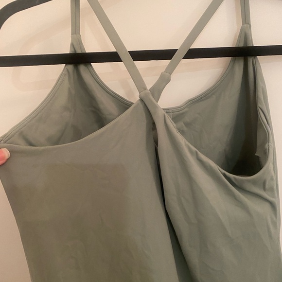 HALARA Activewear Dress with Built in Shorts size L - Picture 4 of 4